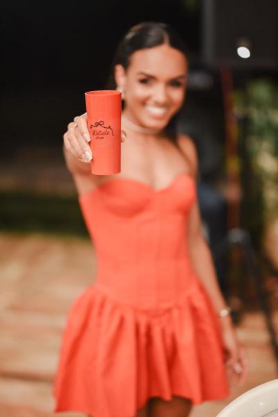 A Influenciadora Rutiele Fernandes celebra seus 29 anos no Sítio das Orquídeas