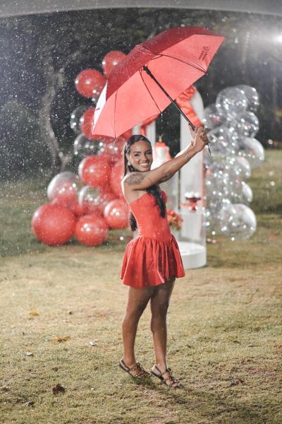 A Influenciadora Rutiele Fernandes celebra seus 29 anos no Sítio das Orquídeas