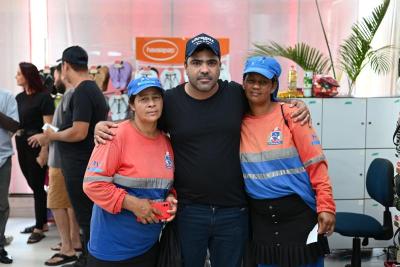 Aconteceu nesta quarta, 20 de Dezembro, a inauguração do Supermercado Perolla em Presidente Kennedy.