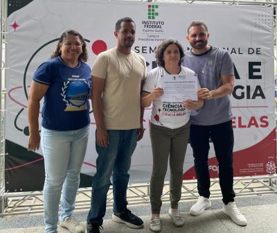 Alunos da EMEIEF São Salvador participam da Semana Nacional de Ciência e Tecnologia do IFES