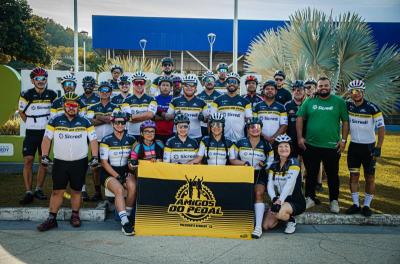 Amigos do Pedal de Presidente Kennedy lançam novo manto com apoio de empresas locais