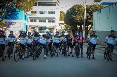 Amigos do Pedal de Presidente Kennedy lançam novo manto com apoio de empresas locais