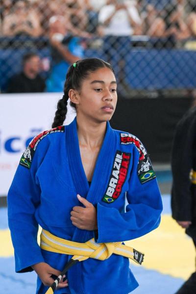 Atleta de Itapemirim conquista primeiro lugar no Circuito Capixaba de Jiu-Jítsu