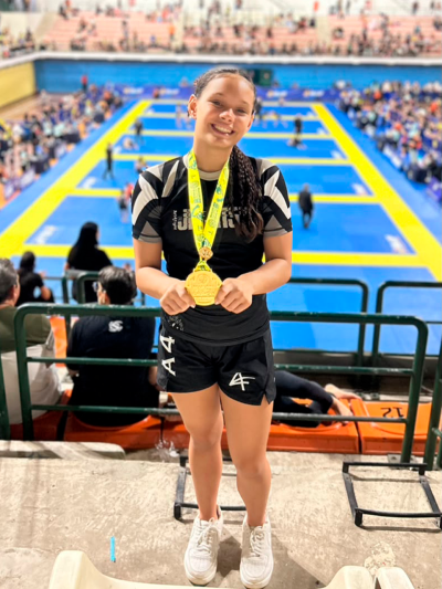 Giovana Fernandes conquista título brasileiro de Jiu-Jitsu sem Kimono no Rio de Janeiro