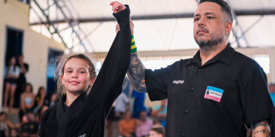 Mirella Evangelista conquista título estadual de jiu-jítsu e cinturão do GP Kids no Espírito Santo