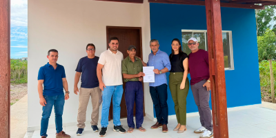 Prefeito Dorlei realiza entrega de unidades habitacionais em Presidente Kennedy