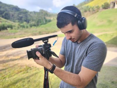 Projeto oferece bolsas para jovens produzirem filmes-carta nas montanhas capixabas
