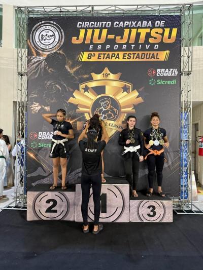 Sofia Rangel Laurente conquista três pódios na 8ª Etapa Estadual de Jiu-Jítsu