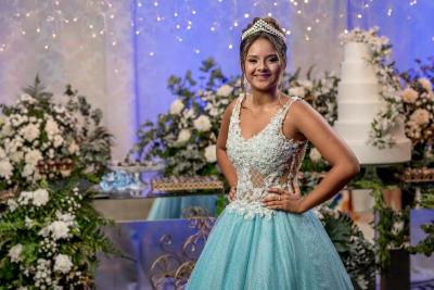 Uma Noite Encantada: A Festa de 15 anos de Raissa