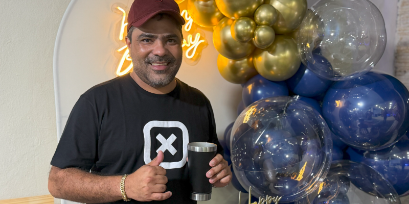 Aniversário de Weder Jaw é marcado por encontro de amigos e música ao vivo Aniversário de Weder Jaw é marcado por encontro de amigos e música ao vivo