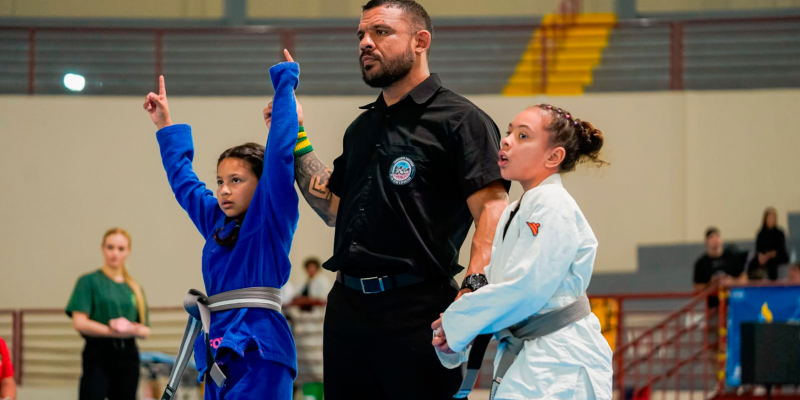 Júlia Menezes Valpasso conquista o 1º lugar na 8ª Copa Pepê, em Guarapari